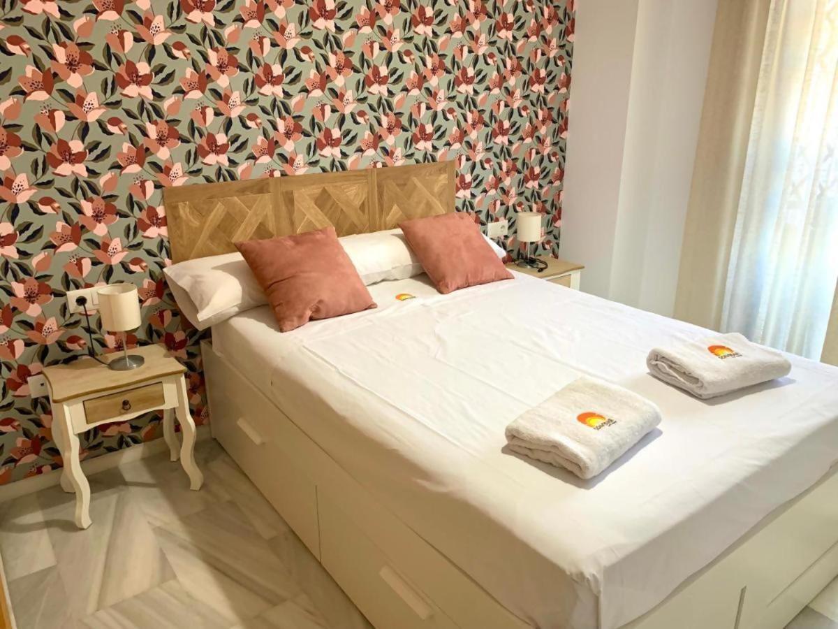 Apartamento Marinero By Solymar Holiday Torre Del Mar Luaran gambar