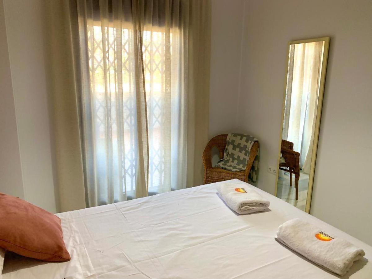 Apartamento Marinero By Solymar Holiday Torre Del Mar Luaran gambar