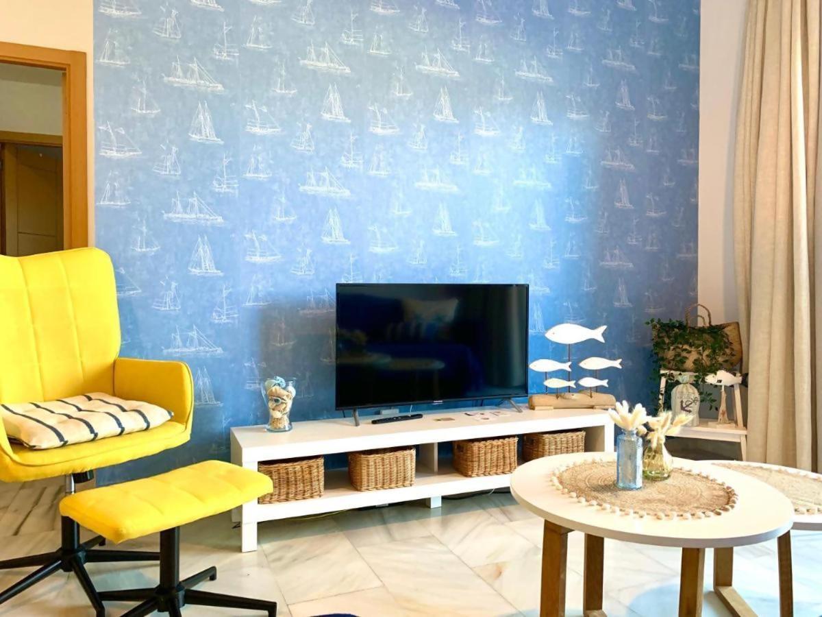Apartamento Marinero By Solymar Holiday Torre Del Mar Luaran gambar