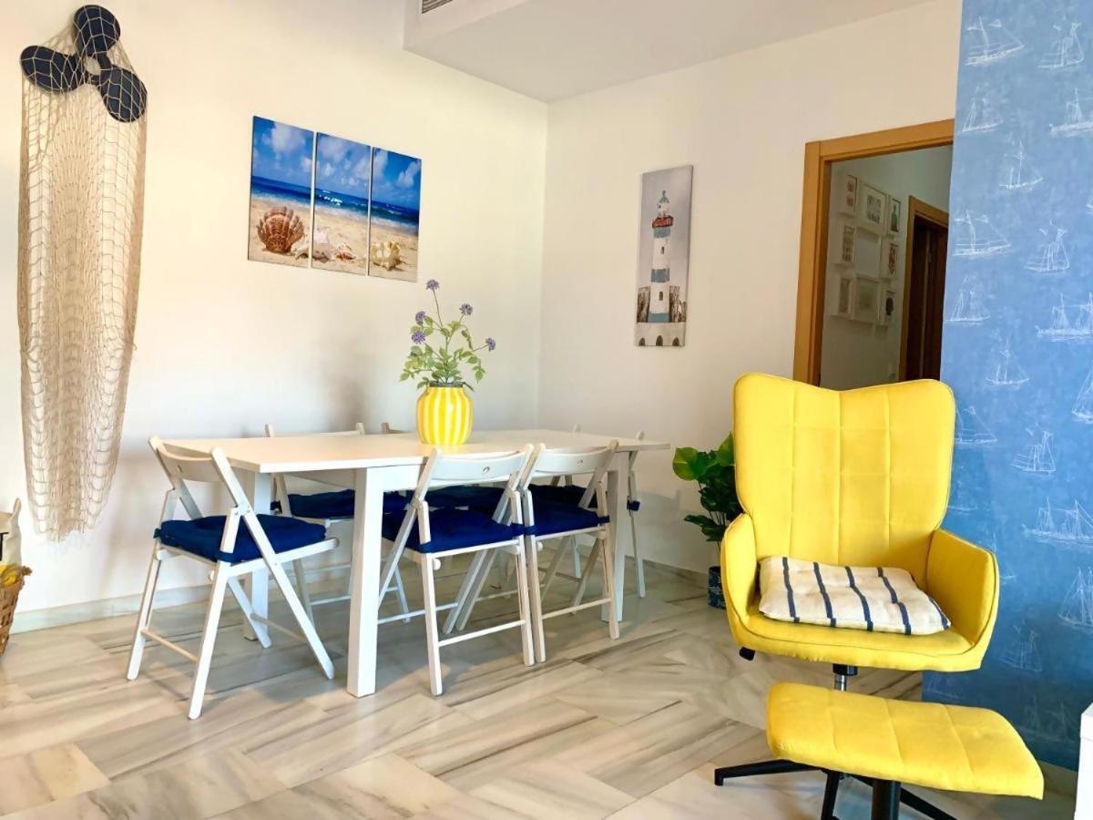 Apartamento Marinero By Solymar Holiday Torre Del Mar Luaran gambar